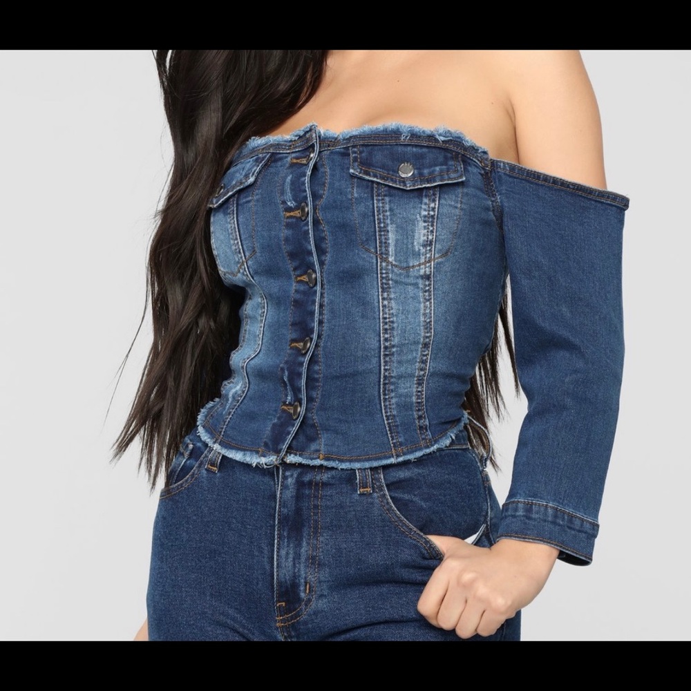 Dark-wash denim crop top